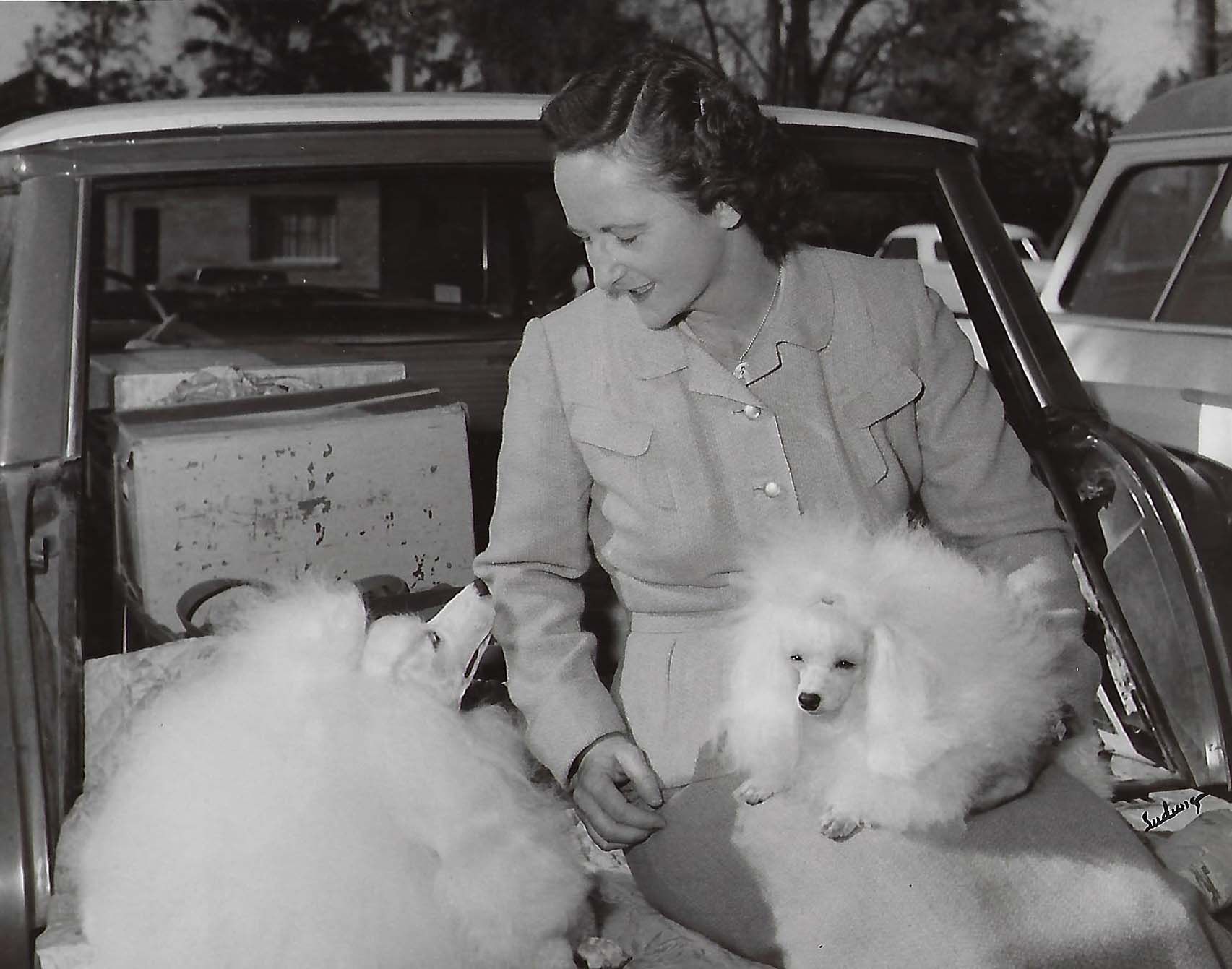 Maxine Beam Passes On